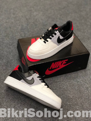 NIKEE AIR FORCE 1 LOW